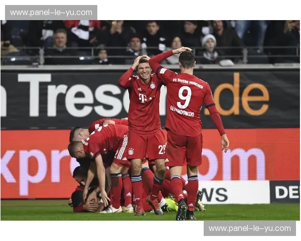 拜仁格雷罗复出莱默尔缺阵，伤病潮影响争冠轮换